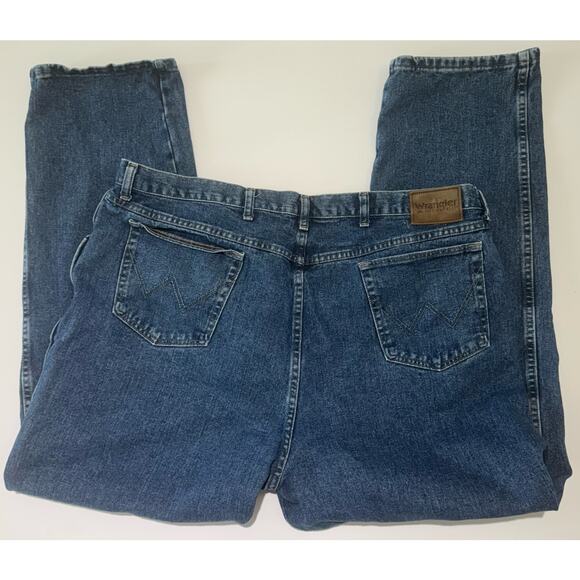 WRANGLER Rugged Wear Relaxed Fit Work Jeans Men's Size 46x32 Style #35001AI - Picture 6 of 9